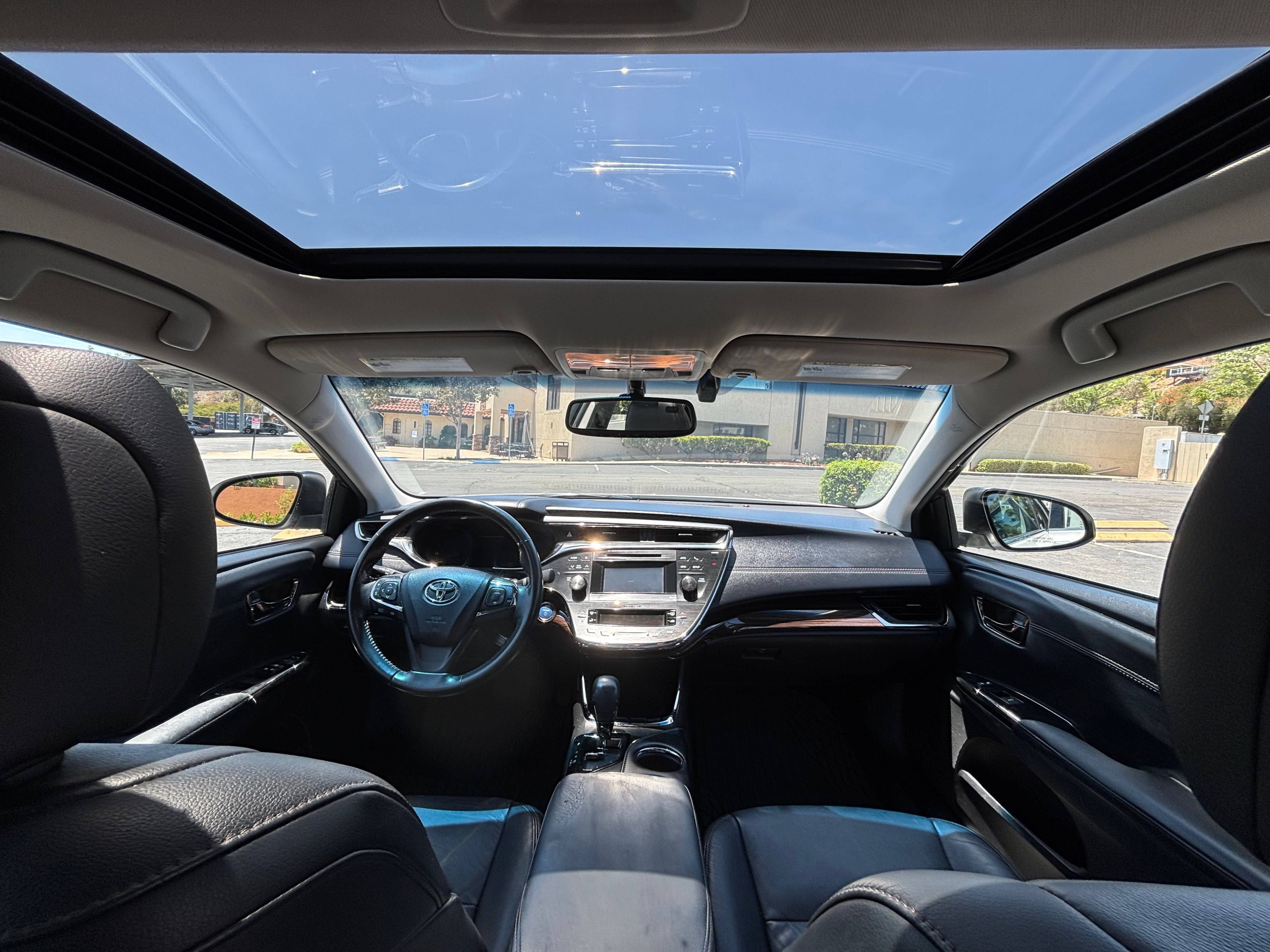 Used 2014 Toyota Avalon XLE Premium FWD image 15
