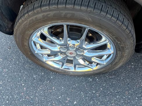 Used 2014 Cadillac SRX Performance w/ Driver Awareness Package image 15