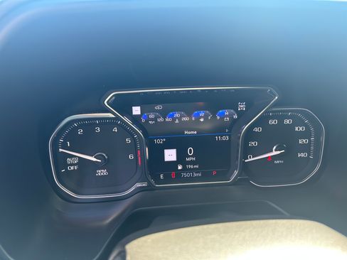 Used 2021 GMC Yukon AT4 w/ AT4 Premium Plus Package AWD/4WD image 9