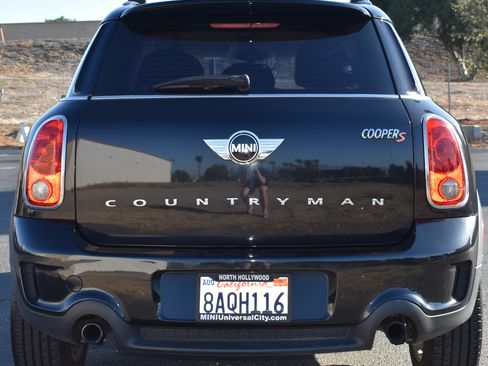 Used 2014 MINI Cooper Countryman S FWD image 9