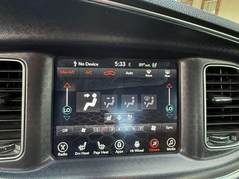 Used 2017 Dodge Charger R/T w/ Plus Group RWD image 25