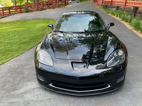 Used 2008 Chevrolet Corvette Z06 w/ Preferred Equipment Group RWD image 5