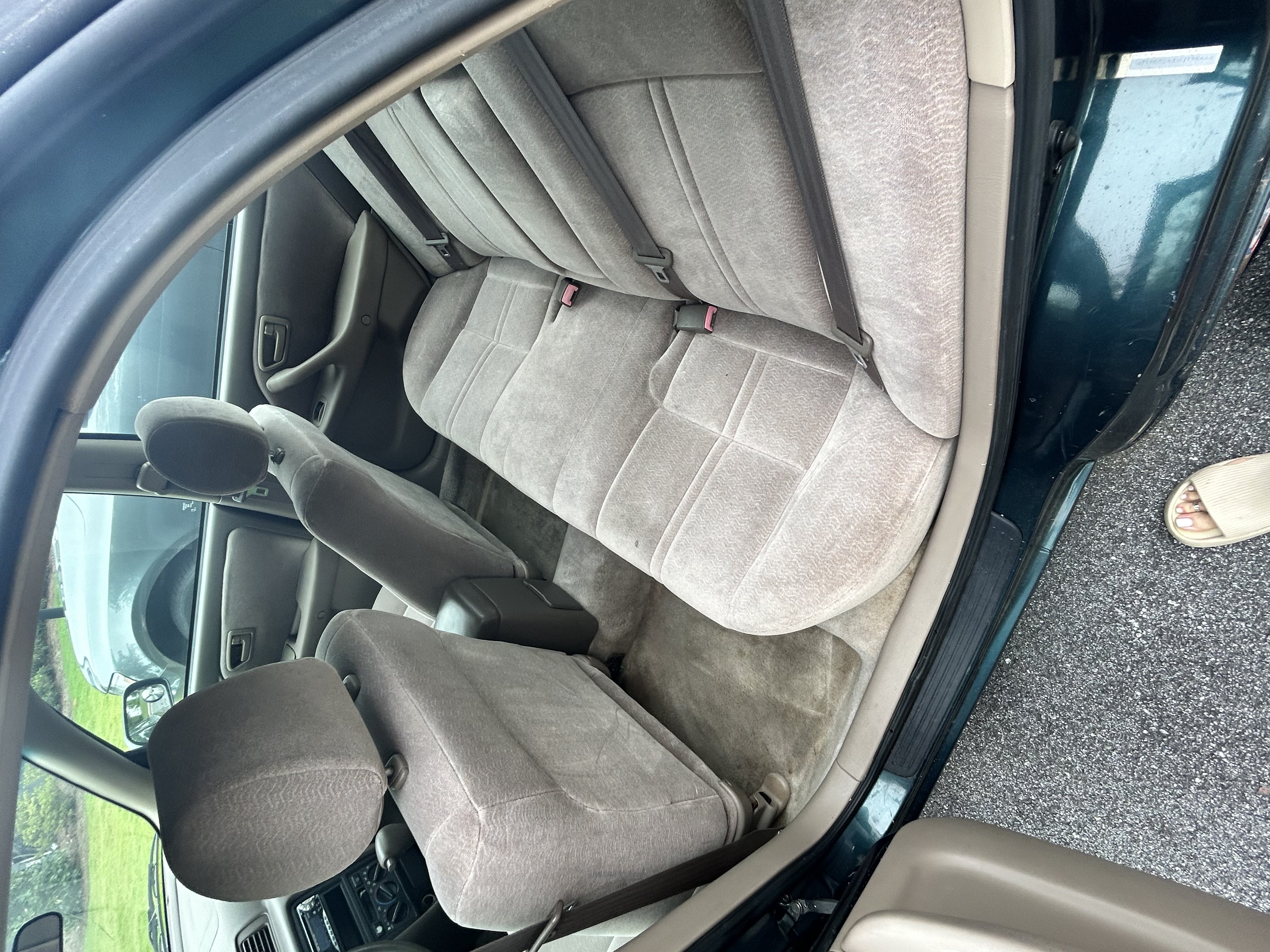 Used 1998 Toyota Camry LE FWD image 6