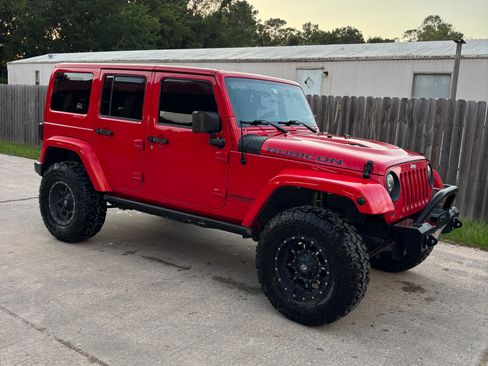 Used 2016 Jeep Wrangler Unlimited Rubicon AWD/4WD image 1