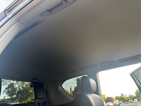 Used 2013 INFINITI QX56 4WD w/ Deluxe Touring Pkg image 32
