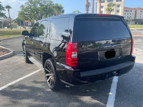 Used 2010 Chevrolet Tahoe 2WD Hybrid image 5