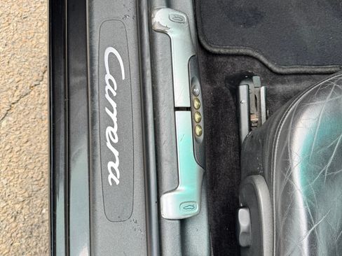 Used 1999 Porsche 911 Carrera image 17