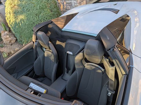 Used 2022 Chevrolet Corvette Stingray Convertible w/ Battery Protection Package image 14