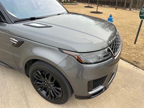 Used 2018 Land Rover Range Rover Sport HSE image 5