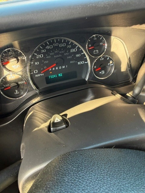 Used 2023 Chevrolet Express 2500 Extended w/ Driver Convenience Package RWD image 9