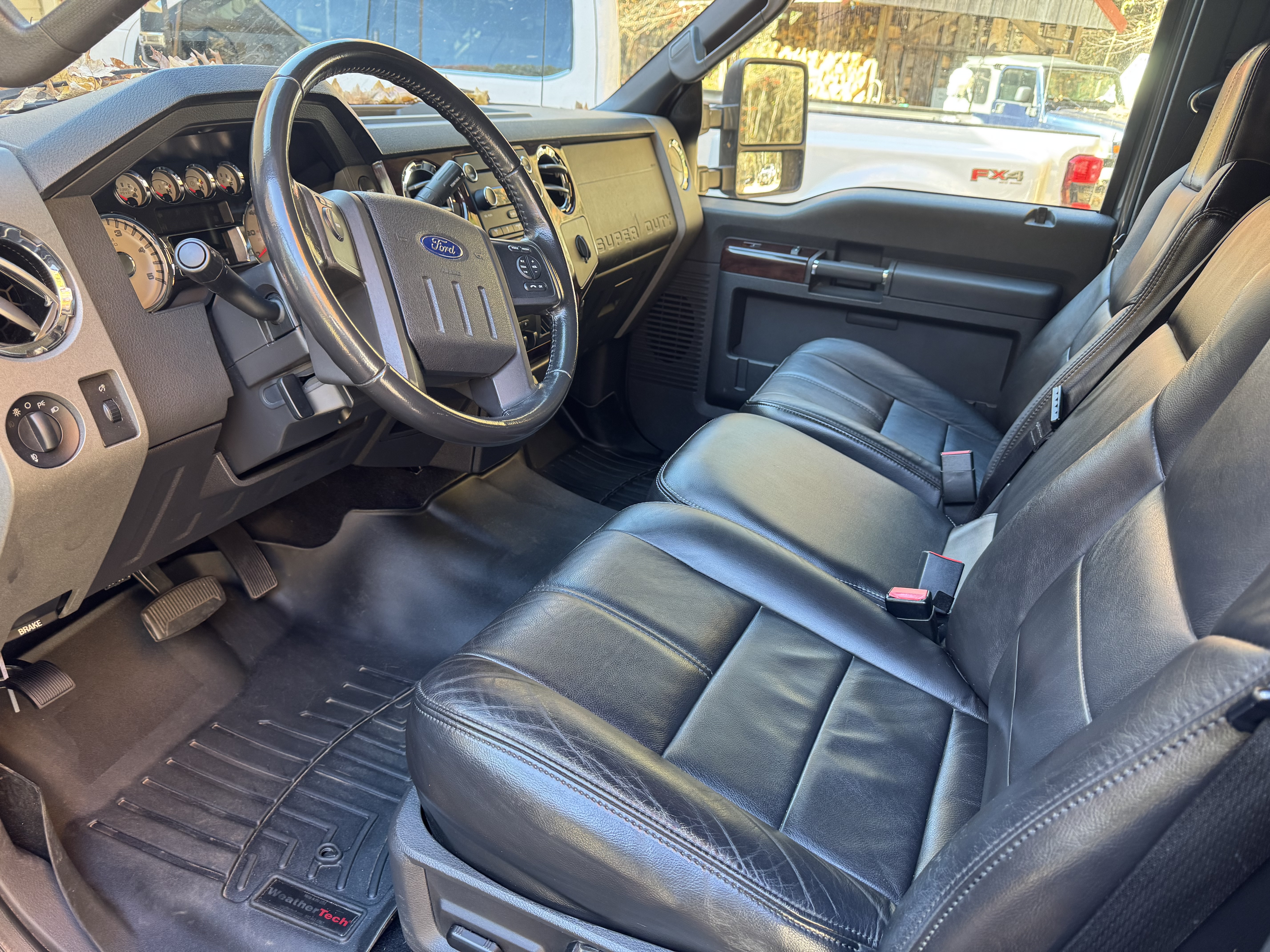 Used 2009 Ford F350 Lariat AWD/4WD image 14