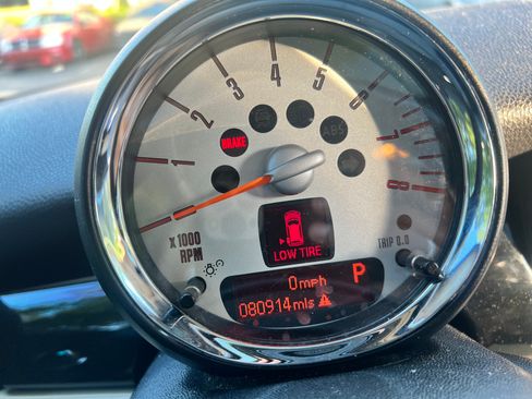 Used 2013 MINI Cooper Hardtop FWD image 4