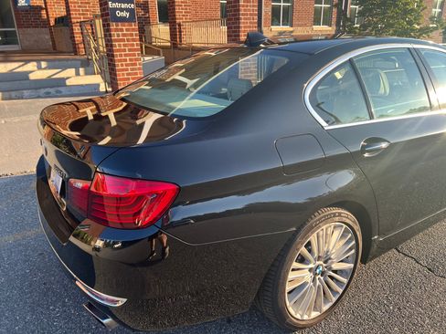 Used 2015 BMW 550i xDrive Sedan AWD/4WD image 6