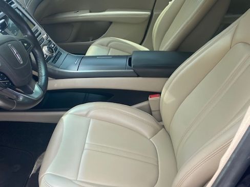 Used 2017 Lincoln MKZ Premiere FWD image 24