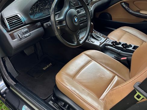 Used 2003 BMW 325Ci Convertible image 8