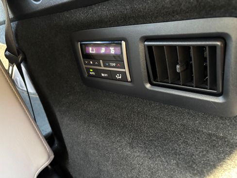 Used 2022 Lexus RX 350L FWD w/ Premium Package image 17