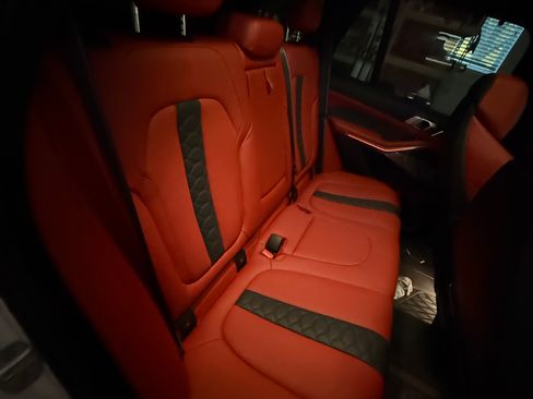 Used 2022 BMW X5 M w/ Competition Package 2 image 17