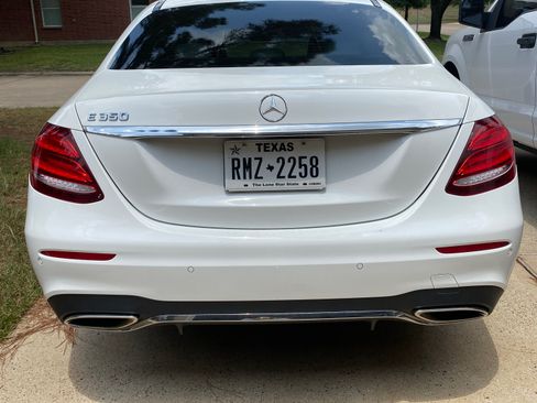 Used 2020 Mercedes-Benz E 350 Sedan image 6