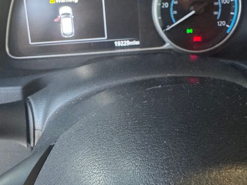 Used 2023 Nissan Leaf SV Plus FWD image 6