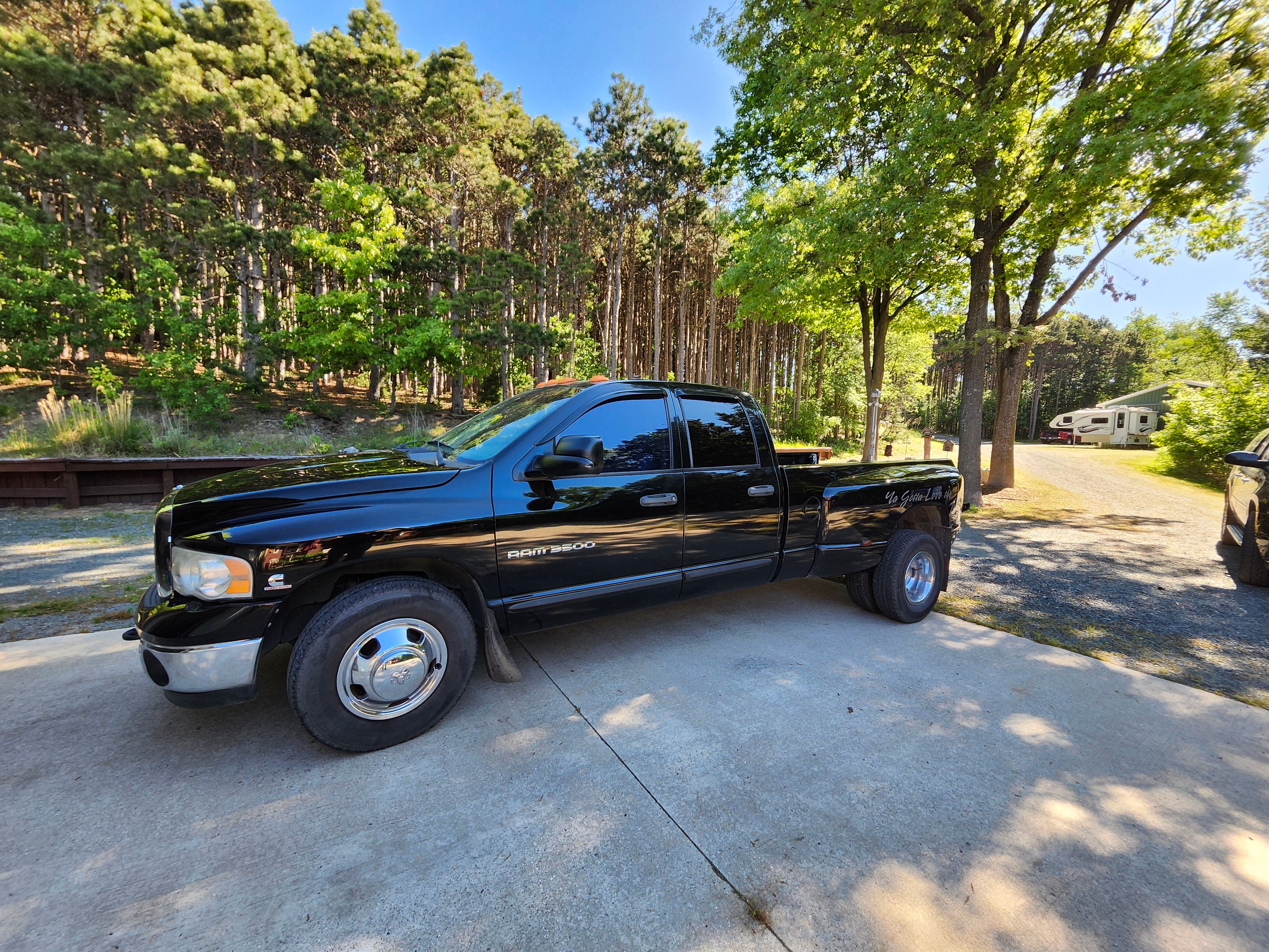 Used 2005 Dodge Ram 3500 Truck SLT RWD image 1