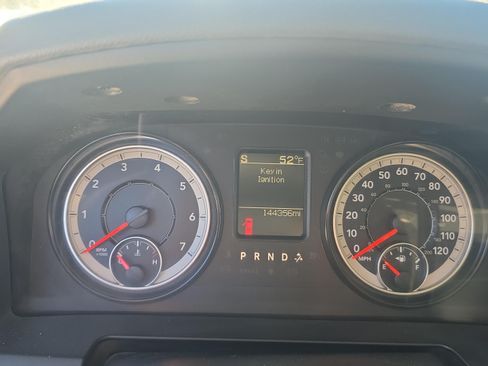 Used 2018 RAM 2500 Tradesman w/ Chrome Appearance Group image 6