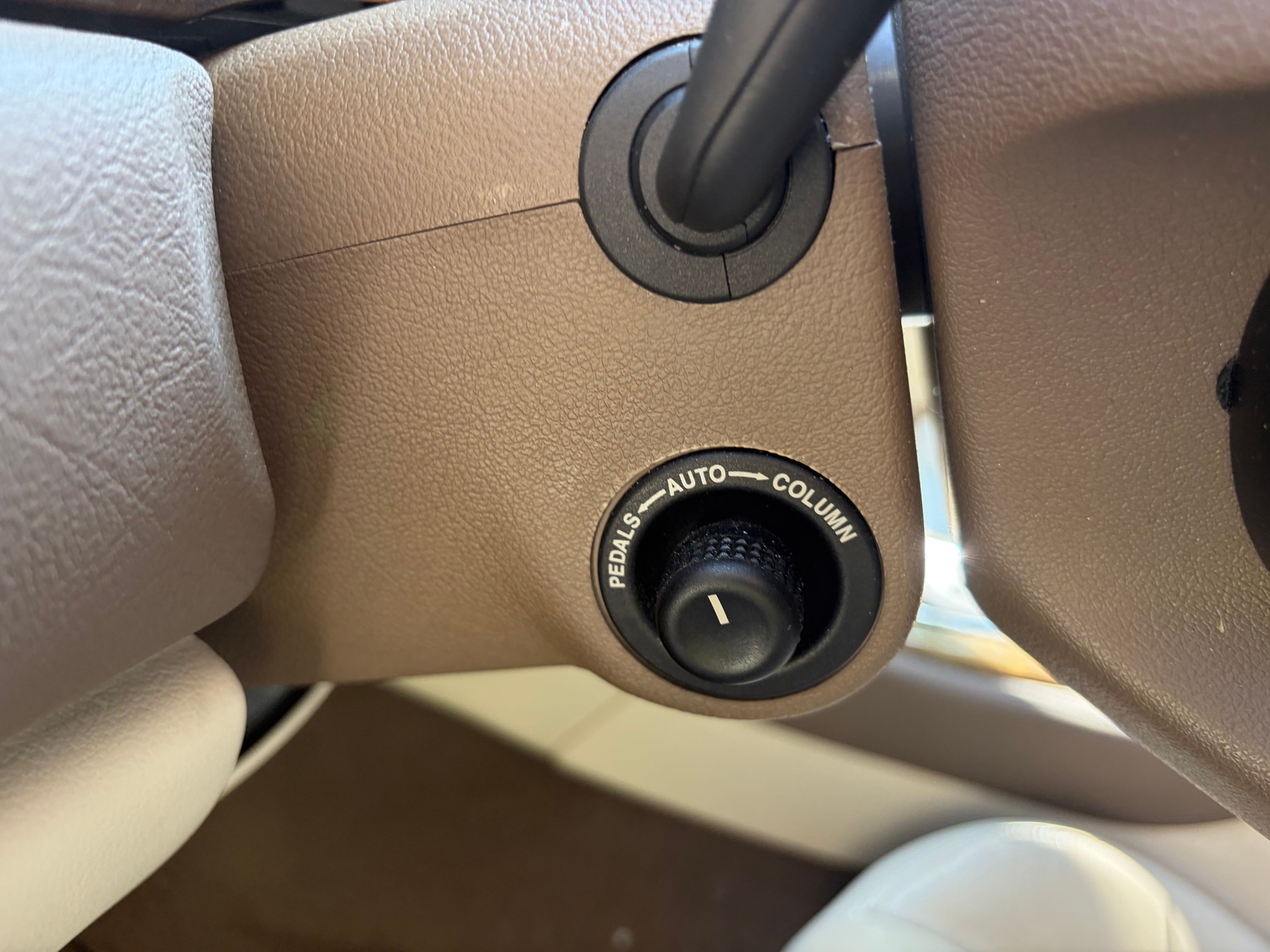 Used 2006 Jaguar S-TYPE 3.0 RWD image 26