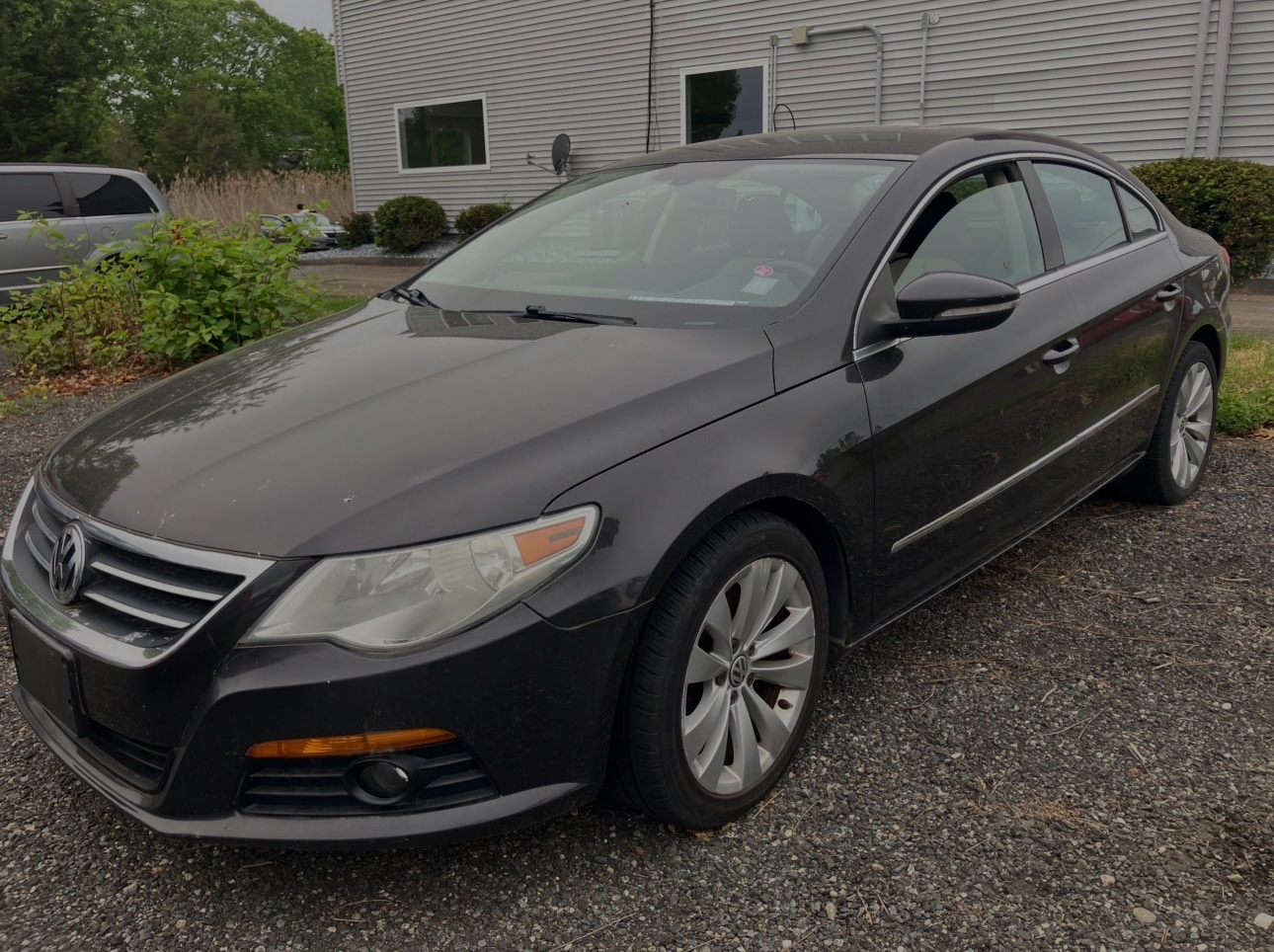 Used 2010 Volkswagen CC Sport FWD image 1