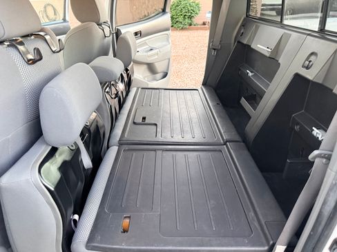 Used 2007 Toyota Tacoma PreRunner image 25