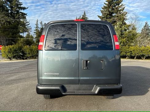 Used 2015 Chevrolet Express 2500 LS image 5