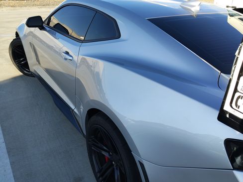 Used 2018 Chevrolet Camaro ZL1 RWD image 2