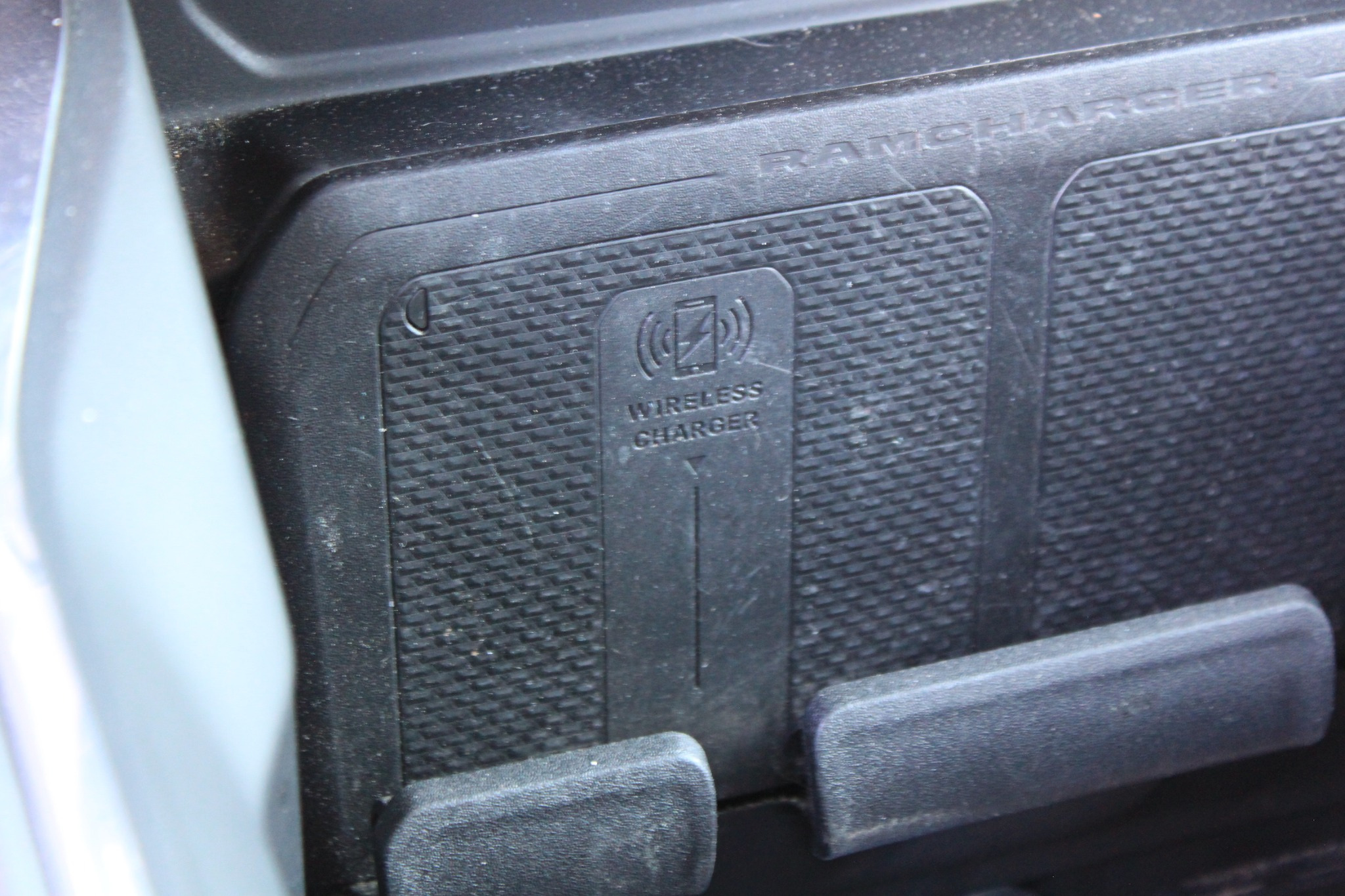 Used 2025 RAM 1500 Laramie AWD/4WD image 26