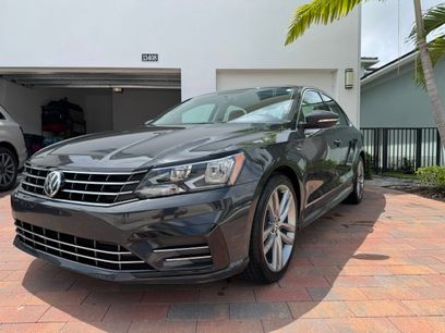 Used 2017 Volkswagen Passat 1.8T R-Line
