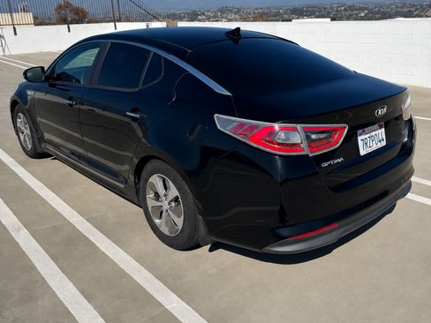 Used 2016 Kia Optima Hybrid w/ Hybrid Convenience Package FWD image 9