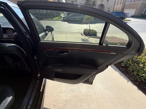 Used 2008 Mercedes-Benz S 550 image 18