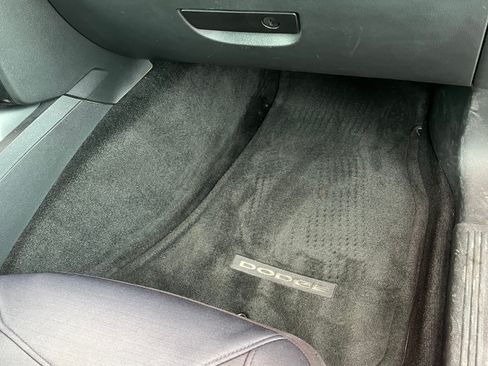 Used 2014 Dodge Challenger SXT w/ Sport Appearance Package image 11