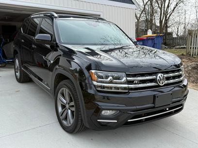 Used 2018 Volkswagen Atlas SEL w/ R-Line Package