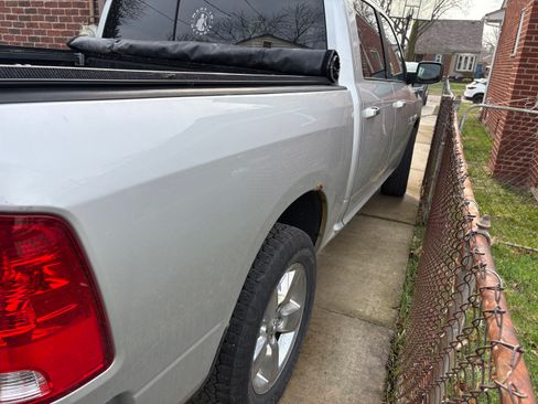 Used 2014 RAM 1500 Big Horn image 8