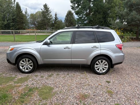Used 2013 Subaru Forester 2.5X Premium image 1
