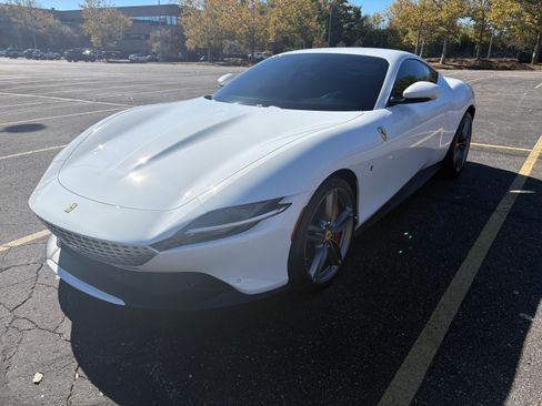 Used 2022 Ferrari Roma Coupe 2D image 6