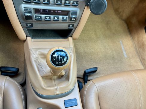 Used 2006 Porsche Boxster RWD image 15