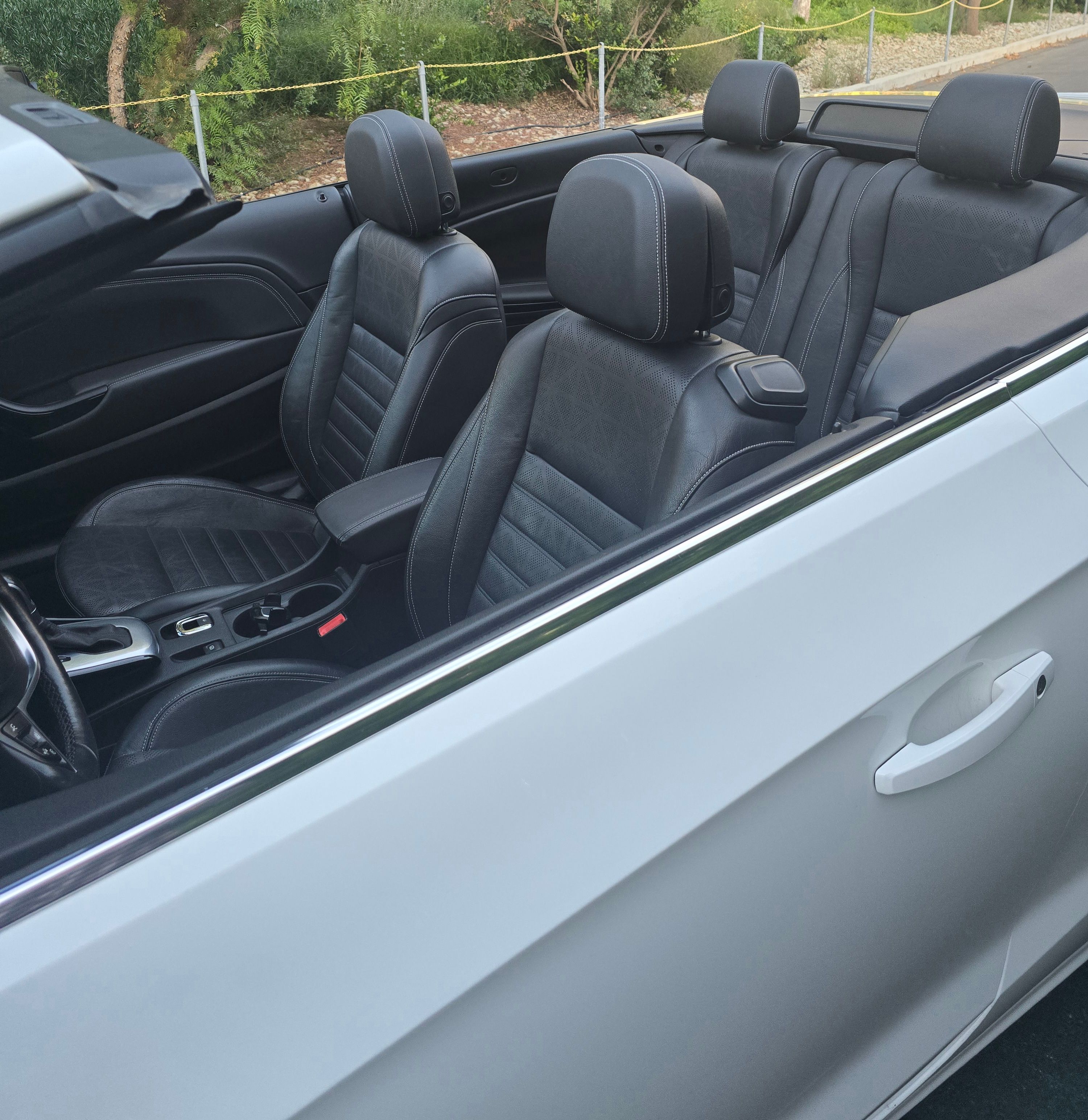 Used 2016 Buick Cascada Premium FWD image 4