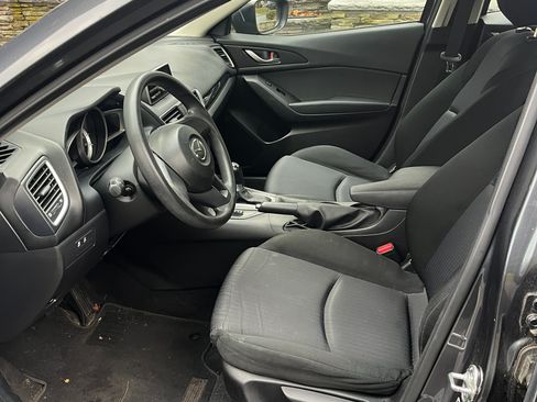 Used 2015 MAZDA MAZDA3 i SV image 10