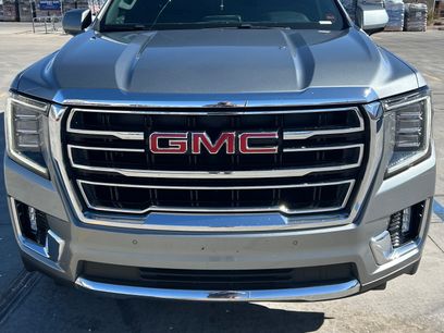 Used 2023 GMC Yukon XL SLT