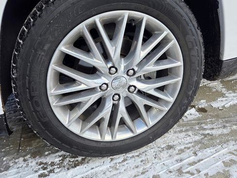 Used 2017 Jeep Grand Cherokee Summit image 8