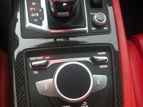 Used 2018 Audi R8 V10 plus image 6