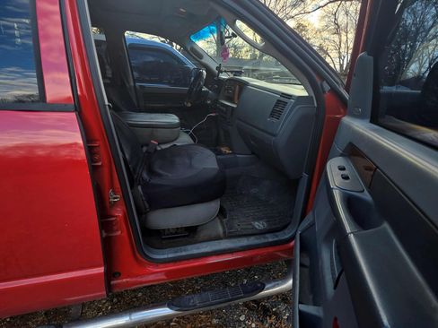 Used 2006 Dodge Ram 2500 Truck SLT w/ Light Group image 4