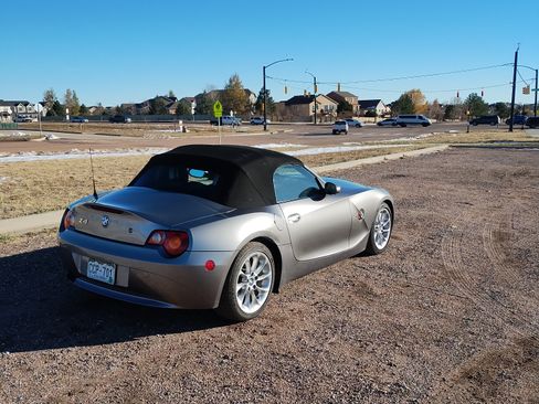 Used 2003 BMW Z4 2.5i RWD image 7