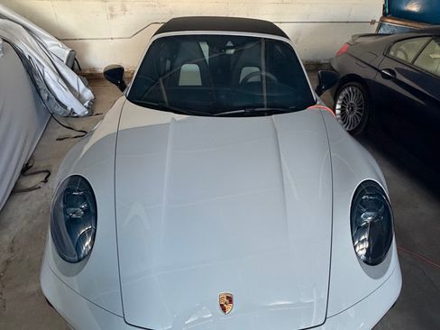 Used 2024 Porsche 911 Carrera S RWD image 4