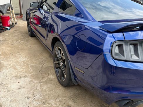 Used 2014 Ford Mustang GT Premium w/ Equipment Group 402A RWD image 4