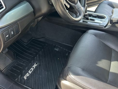 Used 2018 Acura RDX Technology & AcuraWatch Plus P image 24